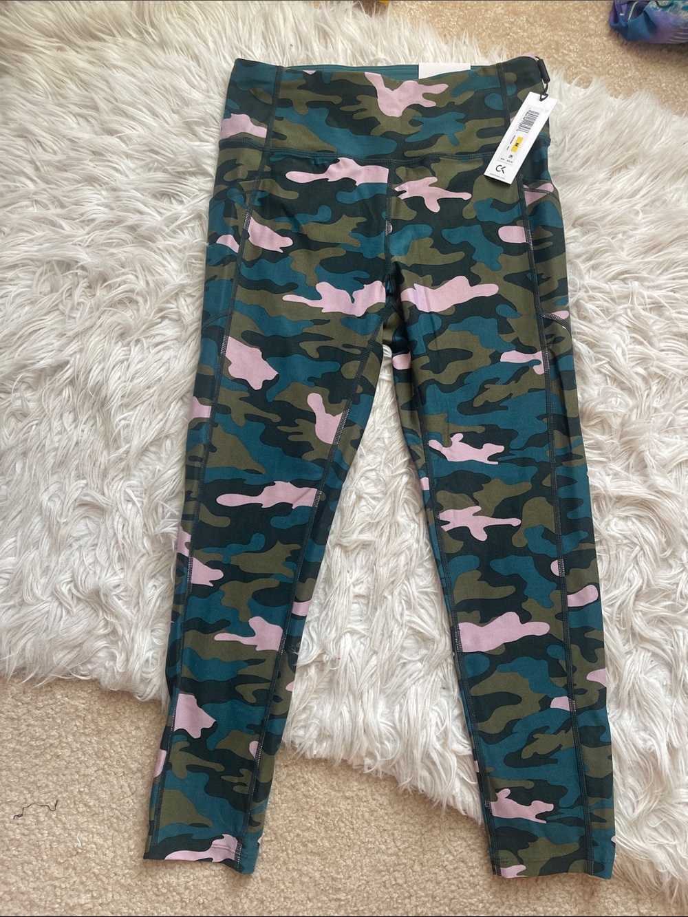Women’s Pink & Green Camo Active Leggings